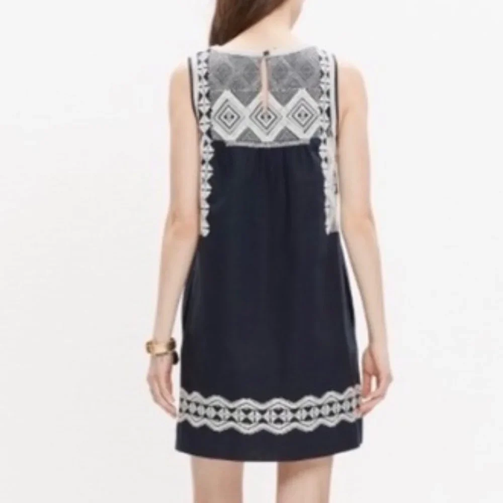 Madewell Embroidered Stitchtake Dress - Picture 3 of 8